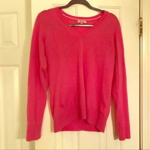 Lilly Pulitzer pink v-neck cashmere sweater